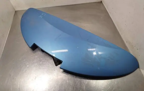 Nissan Leaf I (ZE0) Tailgate/trunk spoiler 