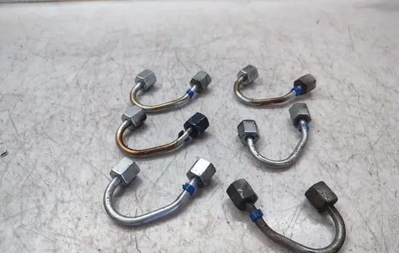 Hyundai ix 55 Fuel line pipe 