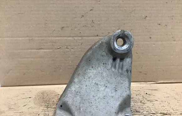SsangYong Rexton Engine mounting bracket A665223104