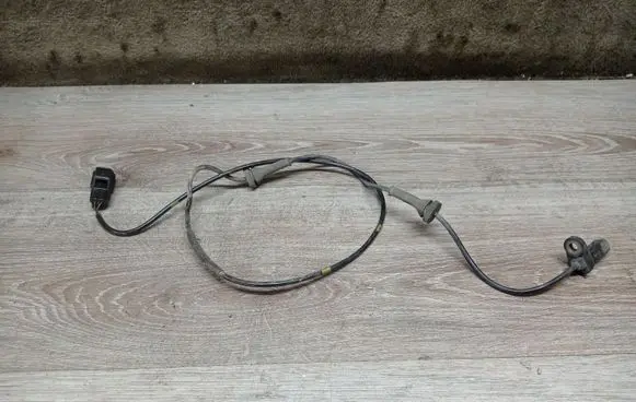 Volvo V70 ABS brake wheel speed sensor 10071160133 9467580