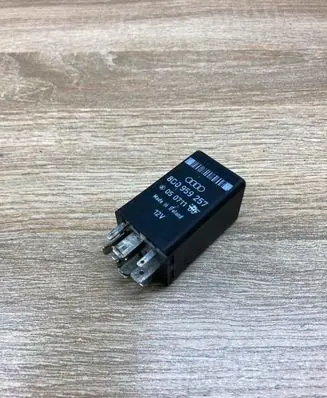 Audi A4 S4 B5 8D Other relay 8D0959257 365