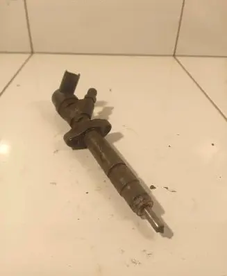 Renault Master II Fuel injector 0445110087