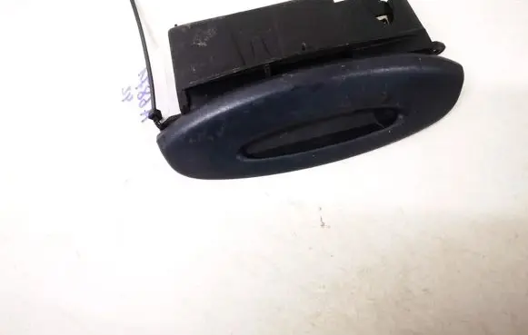 Car ashtray