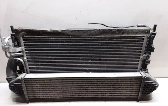 Ford Focus Radiator set 