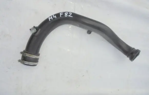 BMW M4 F82 F83 Air intake duct part 7846245