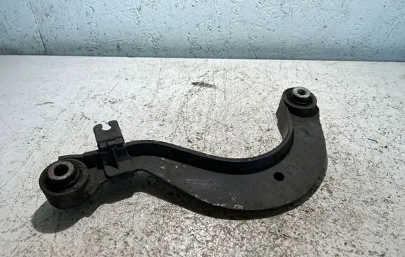 Skoda Octavia Mk2 (1Z) Rear control arm 1K0505323N