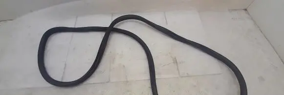 Peugeot 5008 II Rubber seal front door (on door) 
