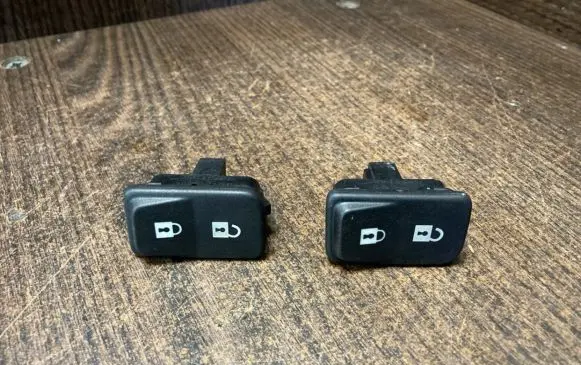 Volvo S40 Other switches/knobs/shifts 30669958 30669957