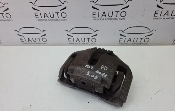 BMW 5 GT F07 Front brake caliper 