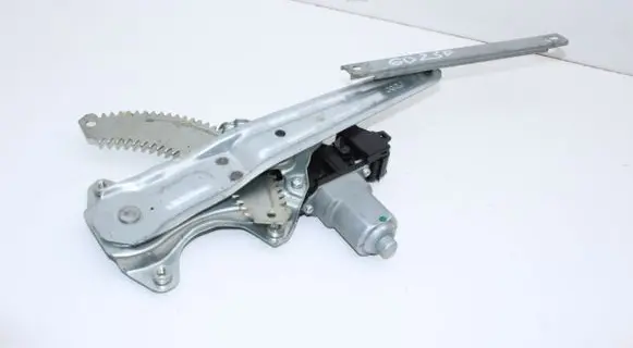 Nissan Leaf II (ZE1) Rear window lifting mechanism without motor