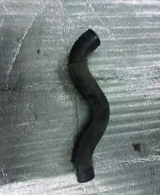 Mazda 3 II Intercooler hose/pipe