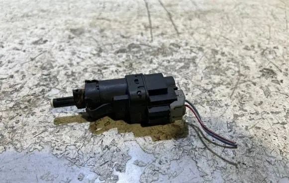 Ford Mondeo MK IV Brake pedal sensor switch 3M5T13480AC
