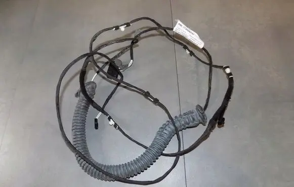 Volkswagen Transporter - Caravelle T6 Rear door wiring loom