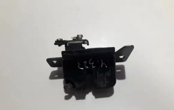 Mazda 323 Tailgate/trunk/boot lock/catch/latch