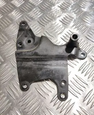 Volkswagen Crafter EGR valve cooler bracket 076131184F