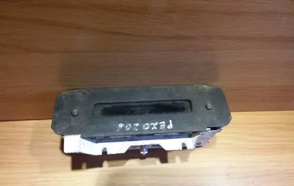 Peugeot 206 Screen/display/small screen 9647409777