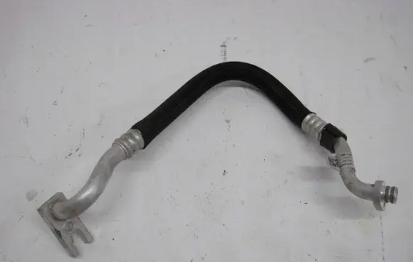 Maserati Grecale Air conditioning (A/C) pipe/hose 06701564360