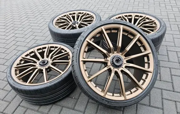 Lamborghini LP 640-4 R20 alloy rim 4T3601017AF
