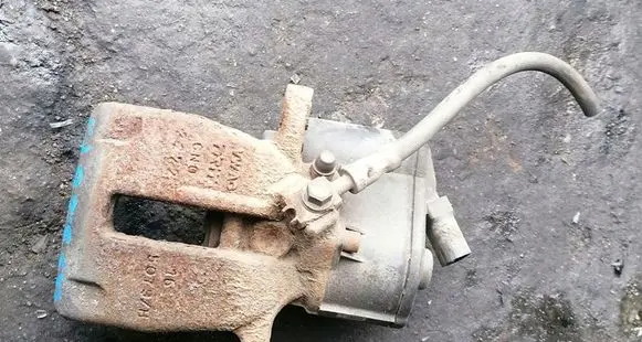 Audi Q3 8U Rear brake caliper 125KW