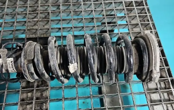 Volvo V90 Cross Country Front coil spring 31658908 IMPRK1402023