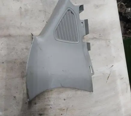 Ford Kuga I (D)pillar trim (top) 8v41s280c47afw