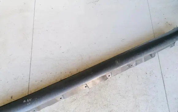 Toyota Avensis T250 Sill 7585105010