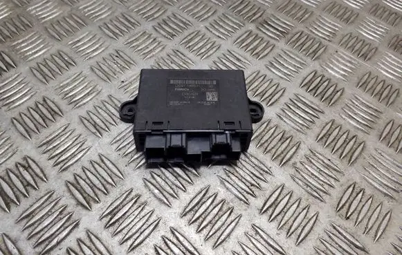 Ford Mondeo MK V Door control unit/module DG9T14B531EB DG9T14C064CB DG9T14F142AE