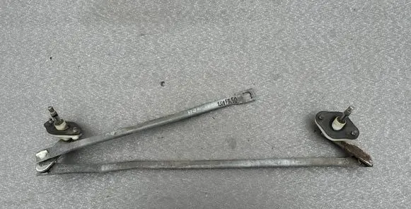 Nissan Patrol 260 Front wiper linkage 28840G9702