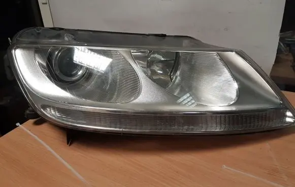 Volkswagen Phaeton Headlight/headlamp 3D2941016J