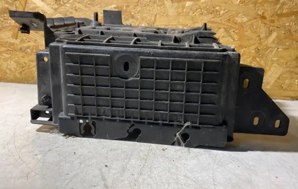 Peugeot 207 Battery tray 9655321380