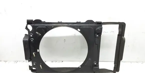 Audi A2 Radiator cooling fan shroud 8Z0121207B
