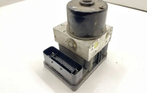 Volvo S40 ABS Pump 4N512C285EB 30672504A