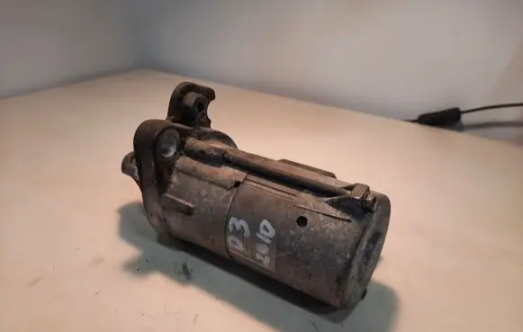 Audi A8 S8 D3 4E Starter motor 078911023D 0001108174