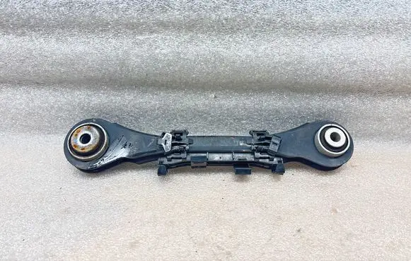 Rear upper control arm/wishbone