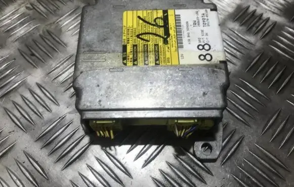 Toyota Avensis T250 Airbag control unit/module 8917005160 89170-05160