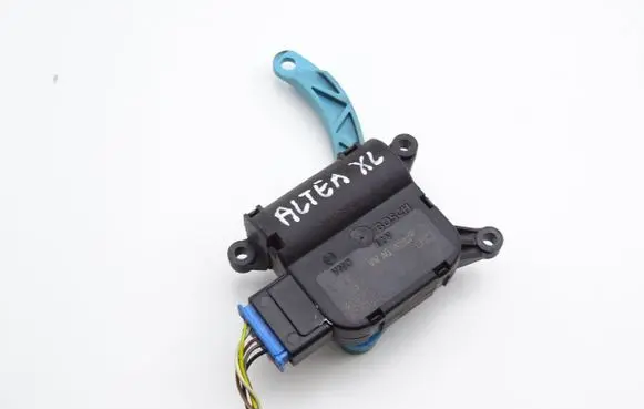 Seat Altea XL Air flap motor/actuator 1K1907511E 0132801343