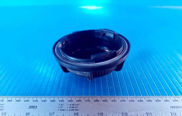 Volvo V70 Headlight/headlamp dust cover 89000387 9178538