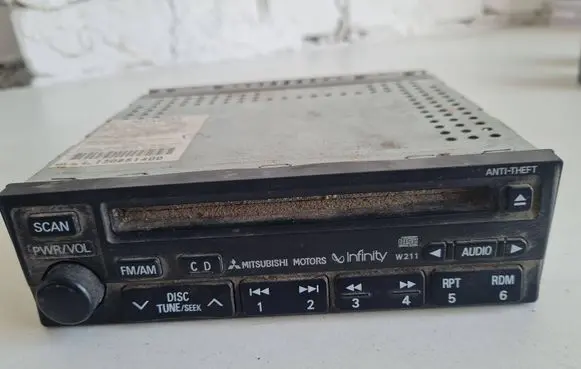 Mitsubishi Eclipse Radio/CD/DVD/GPS head unit MR490088 12065140D DZ2U07WYTD