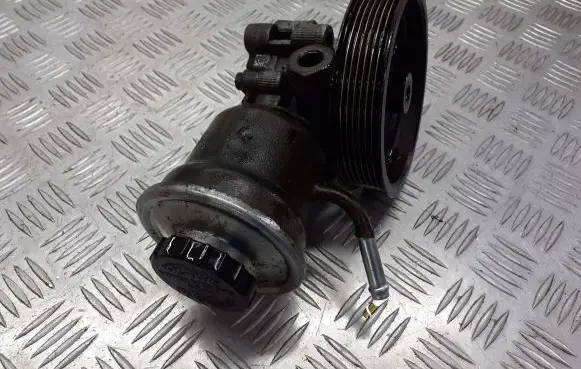 Toyota Corolla Verso E121 Electric power steering pump 