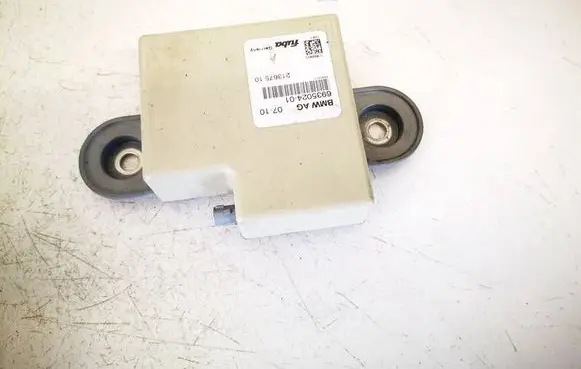 BMW 3 E90 E91 Antenna control unit 693502401 6935024-01