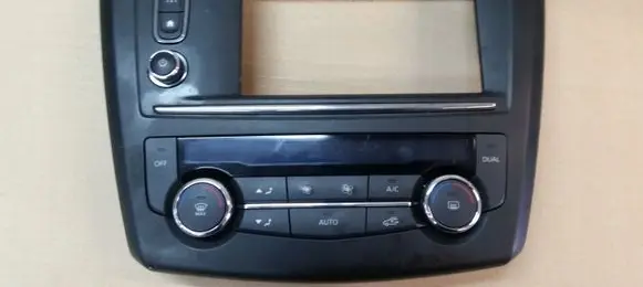Renault Kadjar Climate control unit 275102210R