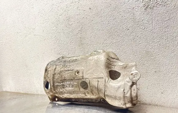 Opel Insignia A Exhaust heat shield 55562332