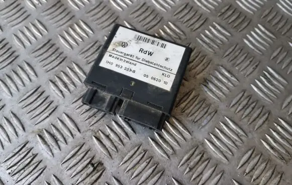 Volkswagen Golf III Other control units/modules 1H0953233B 05062010