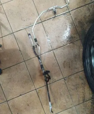 Mini One - Cooper Coupe R56 Air conditioning (A/C) pipe/hose