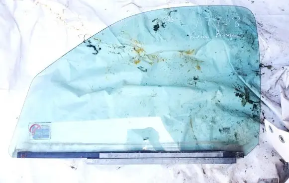Renault Kangoo I Front door window glass four-door