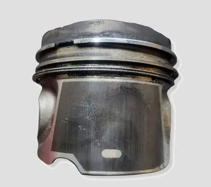 Volvo V70 Piston D5244T15