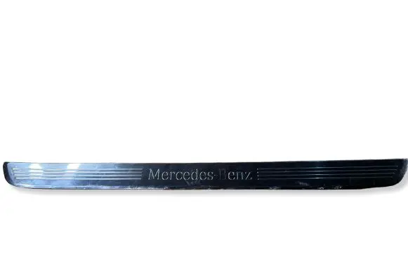 Mercedes-Benz C W205 Front sill trim cover 12523023 A2056801335