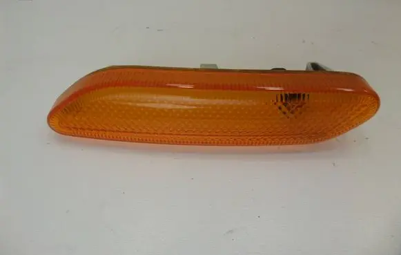 Mini Cooper Countryman R60 Front indicator light 9802570