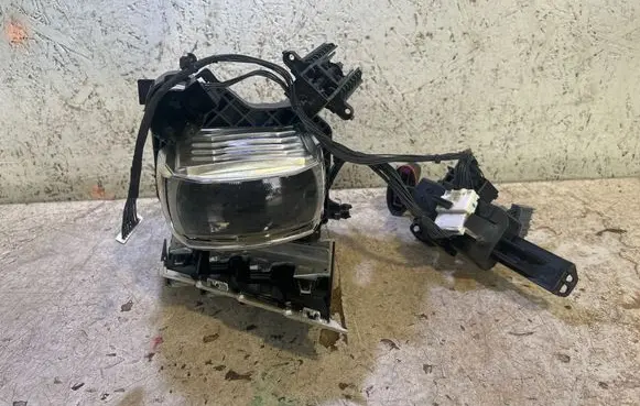 Polestar 2 Headlight part 