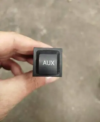 Volkswagen Golf Plus AUX in-socket connector 